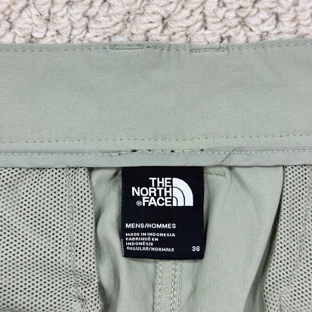 The North Face Shorts Mens 36 Sage Green Sprag Stretch Performance Chino Hiking